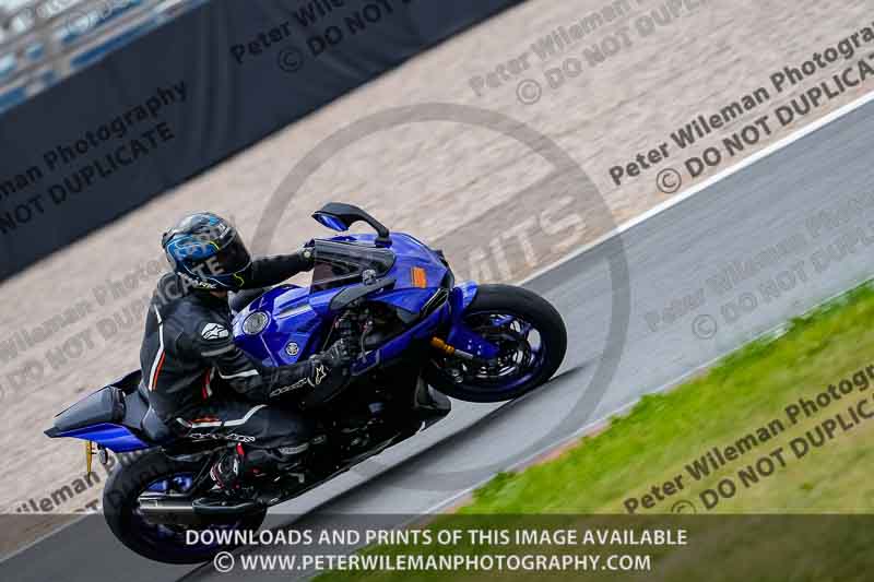 donington no limits trackday;donington park photographs;donington trackday photographs;no limits trackdays;peter wileman photography;trackday digital images;trackday photos